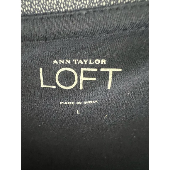 Ann Taylor LOFT Silver Black Short Sleeve Top Round Neck Short Sleeve Sz Large - Picture 2 of 6